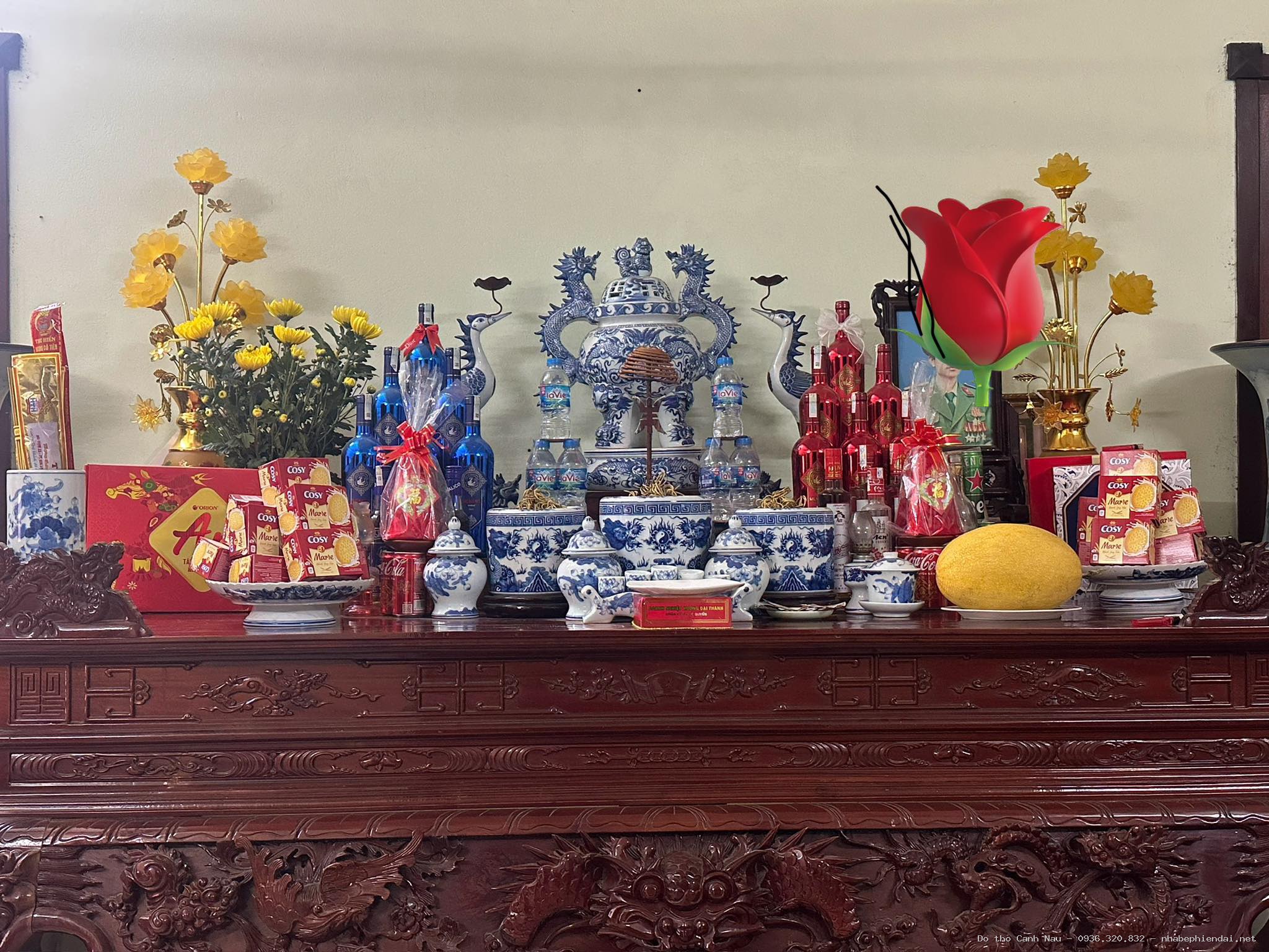 Bàn thờ gỗ sồi hiện đại cho chung cư mẫu BTS 029 - Kho bàn thờ hiện đại